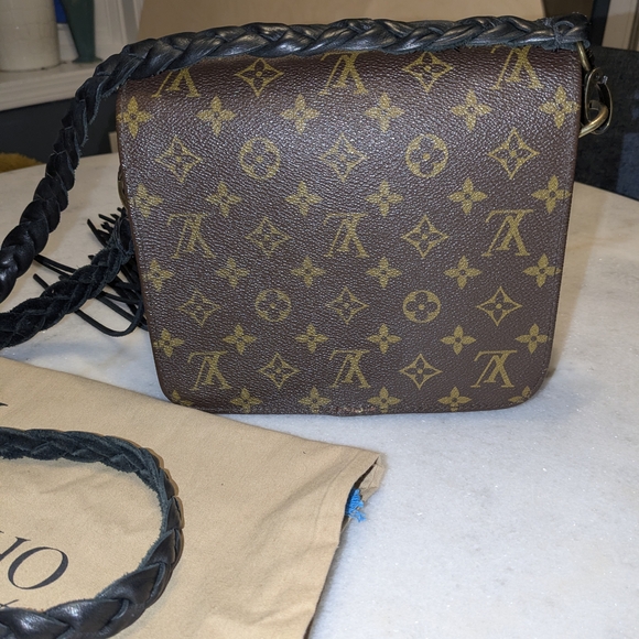 Louis Vuitton Monogram Brown Crossbody with Black Fringe - Picture 4 of 8
